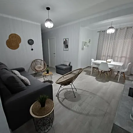 Sherryhouse Apartment *